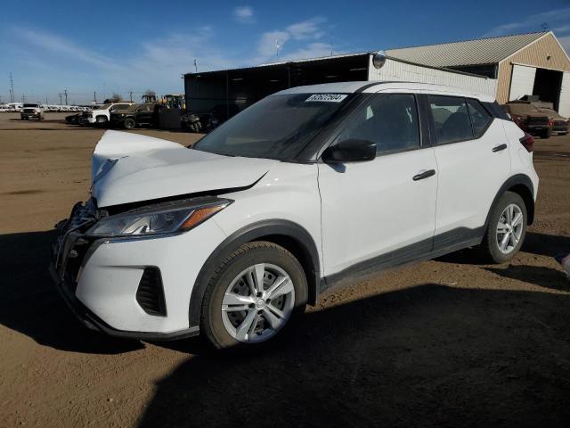  Salvage Nissan Kicks