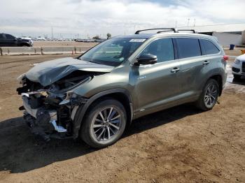  Salvage Toyota Highlander