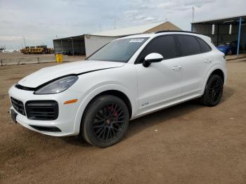  Salvage Porsche Cayenne
