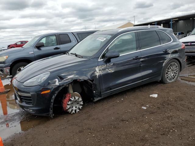  Salvage Porsche Cayenne
