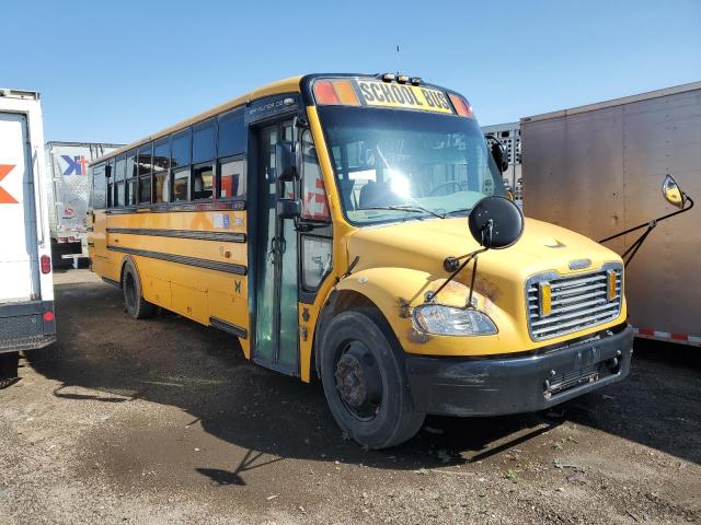  Salvage Freightliner Chassis B2