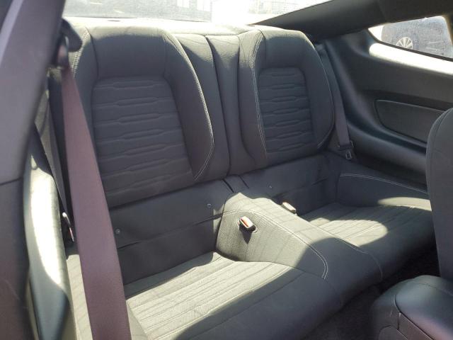 Ford Mustang Image 11