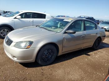 Salvage Nissan Altima