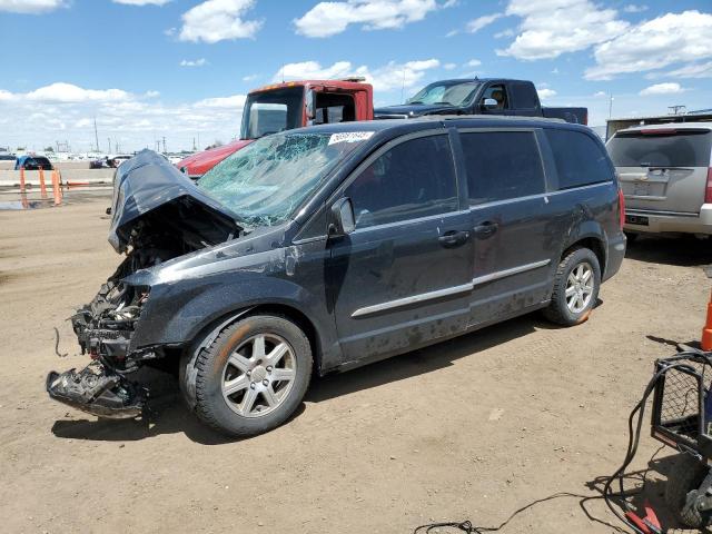  Salvage Chrysler Minivan