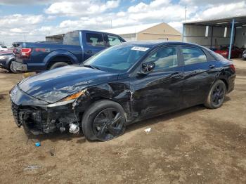  Salvage Hyundai ELANTRA