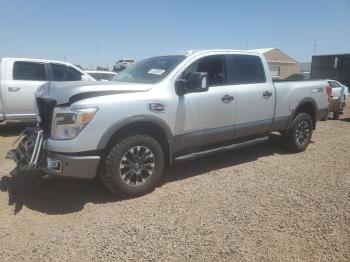  Salvage Nissan Titan