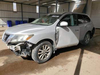 Salvage Nissan Pathfinder