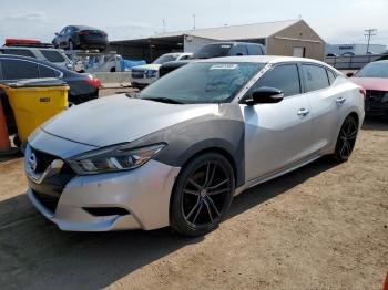  Salvage Nissan Maxima