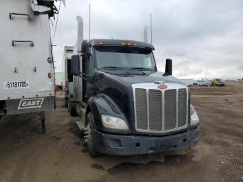  Salvage Peterbilt 579