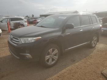  Salvage Toyota Highlander