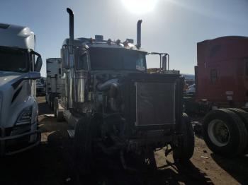  Salvage Peterbilt 379