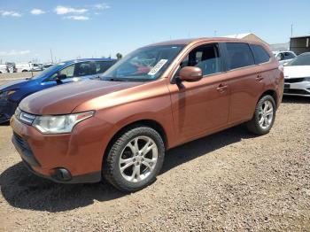  Salvage Mitsubishi Outlander