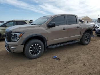  Salvage Nissan Titan