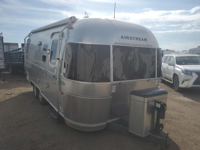 Salvage Airstream Flyincloud
