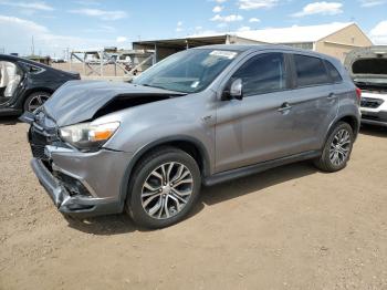  Salvage Mitsubishi Outlander