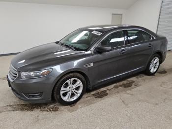  Salvage Ford Taurus