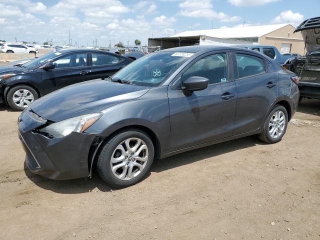  Salvage Toyota Yaris