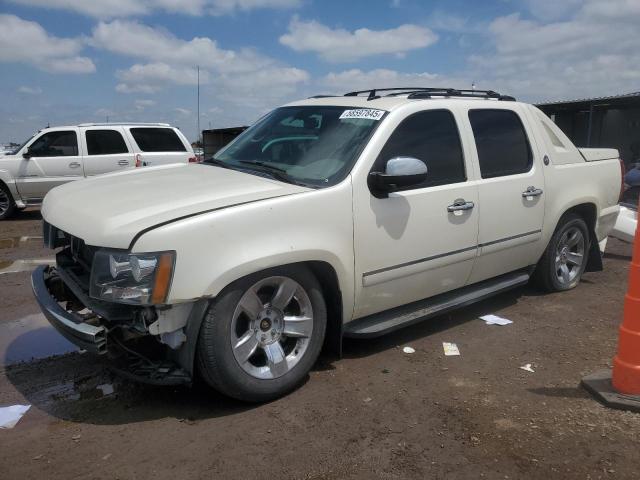  Salvage Chevrolet Avalanche