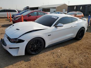  Salvage Ford Mustang