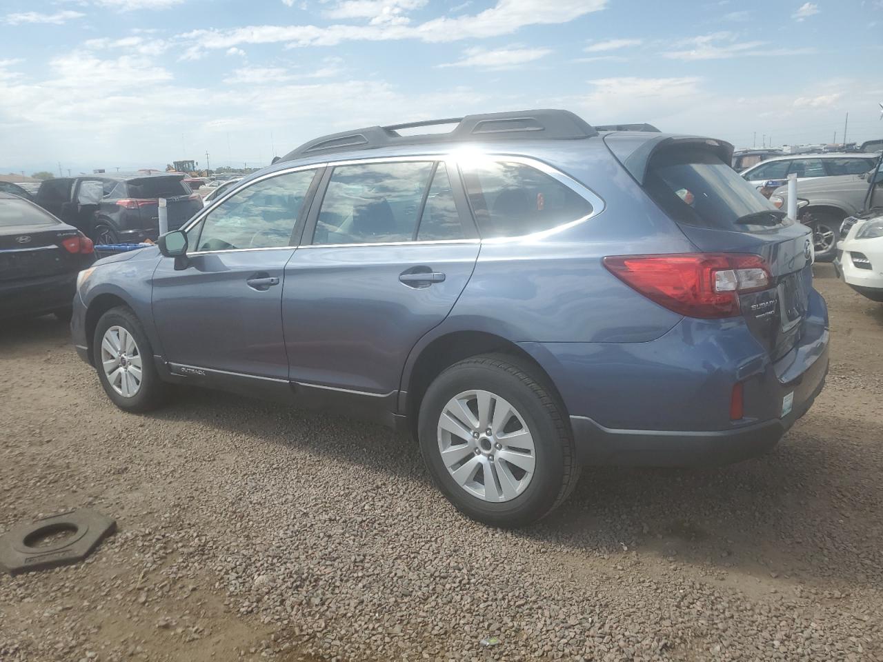 Subaru Outback 2.5i Image 13