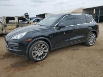  Salvage Porsche Cayenne