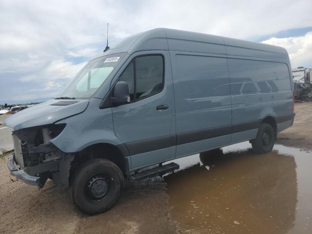  Salvage Mercedes-Benz Sprinter
