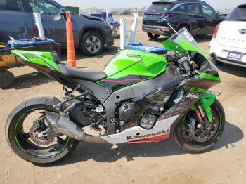  Salvage Kawasaki Zx1002 L
