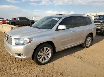  Salvage Toyota Highlander