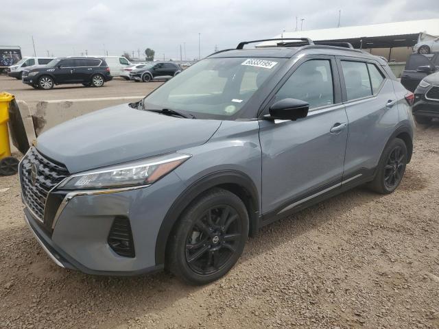  Salvage Nissan Kicks