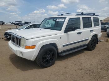  Salvage Jeep Commander
