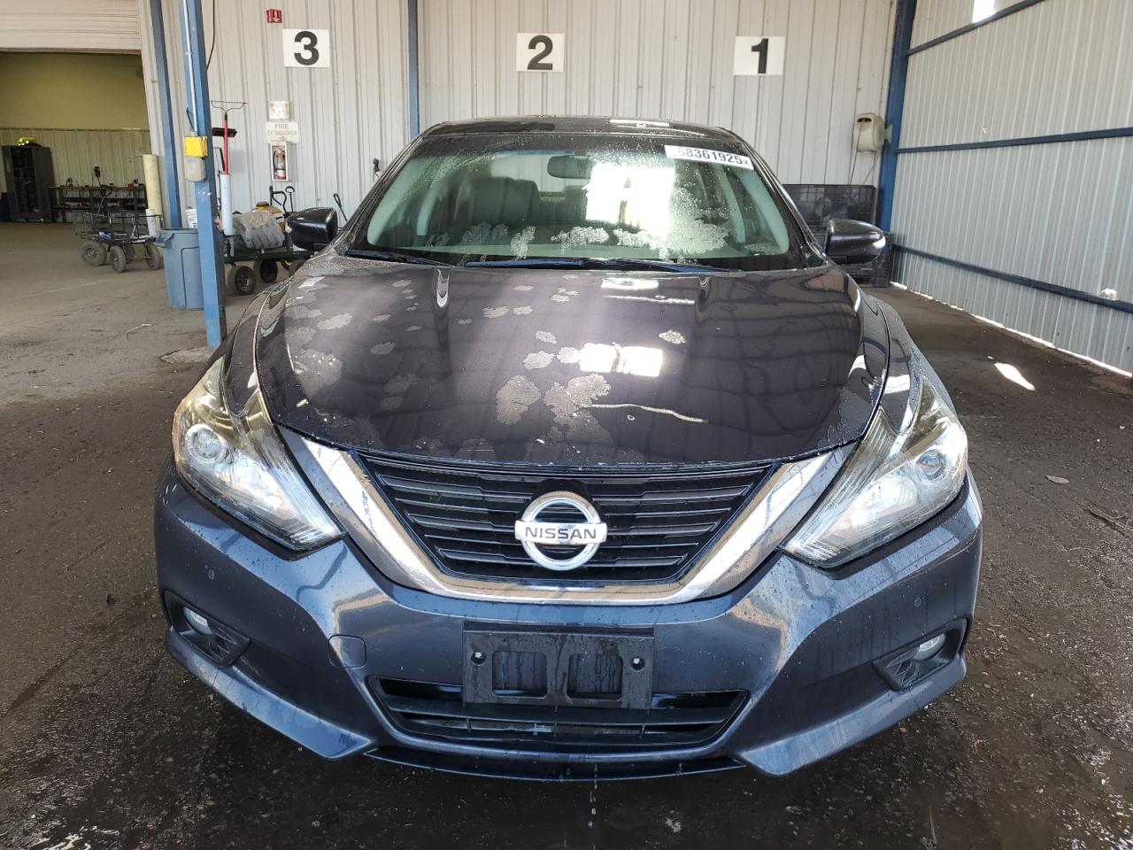Nissan Altima 3.5sl Image 12