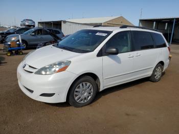  Salvage Toyota Sienna