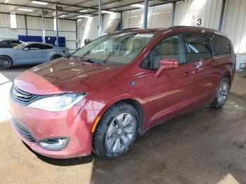  Salvage Chrysler Pacifica