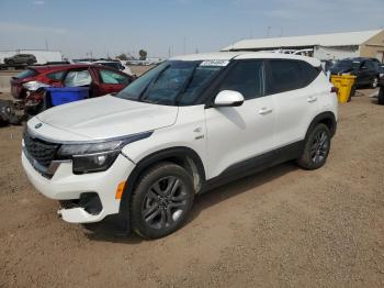  Salvage Kia Seltos