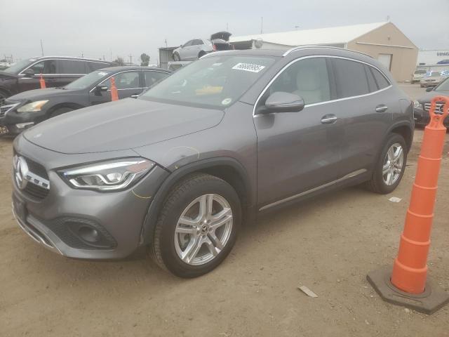 Salvage Mercedes-Benz GLA