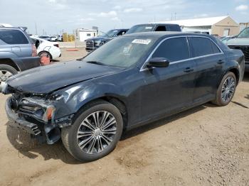  Salvage Chrysler 300