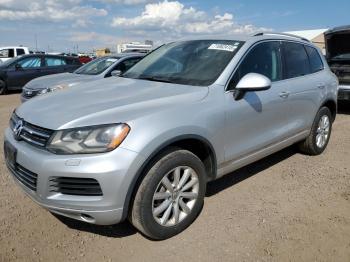  Salvage Volkswagen Touareg
