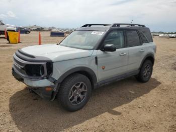  Salvage Ford Bronco