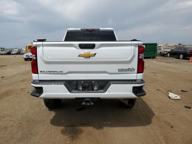Chevrolet Silverado K3500 High Country Image 10