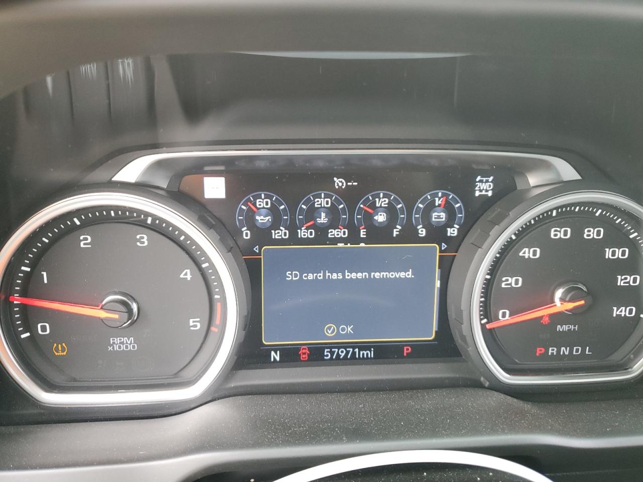 Chevrolet Silverado K3500 High Country Image 11