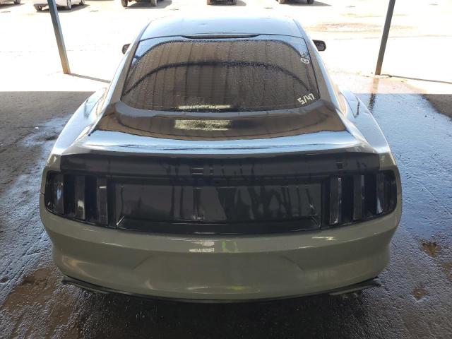 Ford Mustang Image 8