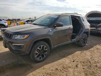  Salvage Jeep Compass