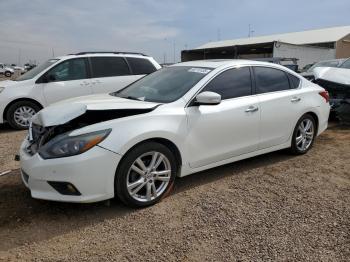  Salvage Nissan Altima