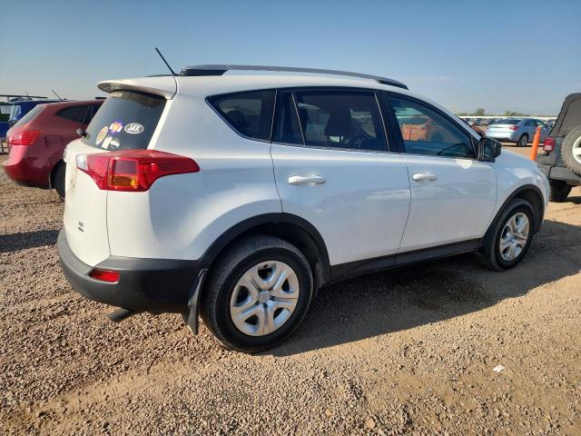 Toyota RAV4 Le Image 4