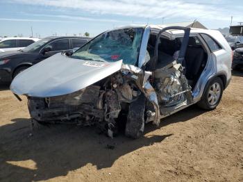 Salvage Kia Sorento