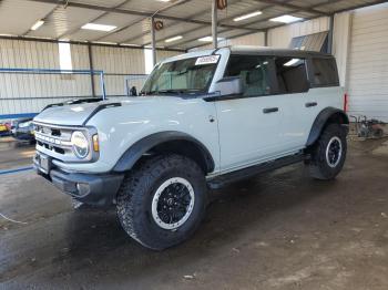  Salvage Ford Bronco
