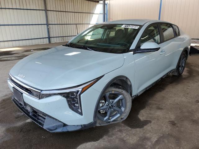  Salvage Kia K4 Lx