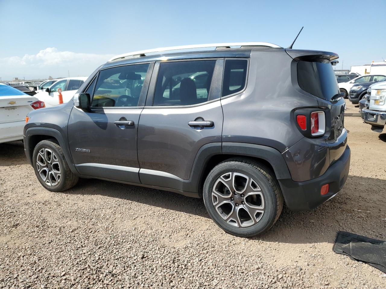 Jeep Renegade Limited Image 10