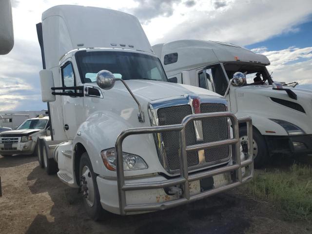  Salvage Kenworth T680