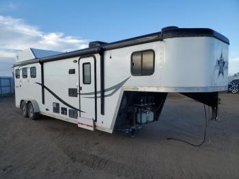  Salvage Hoos Trailer